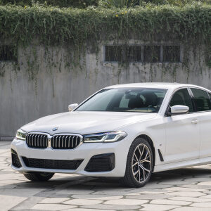 Xe cưới hỏi BMW 4 chỗ