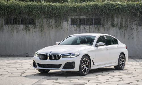 Xe cưới hỏi BMW 4 chỗ